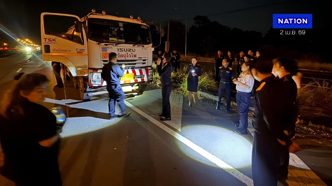 "ศุลกากรช่องจอม" ลุยกดดันน้ำมันต่อเนื่อง จับมือ "สรรพสามิตสุรินทร์" คุมเข้ม "อีสานใต้" ต้องไม่มี "กักตุน-ลักลอบส่งออก"