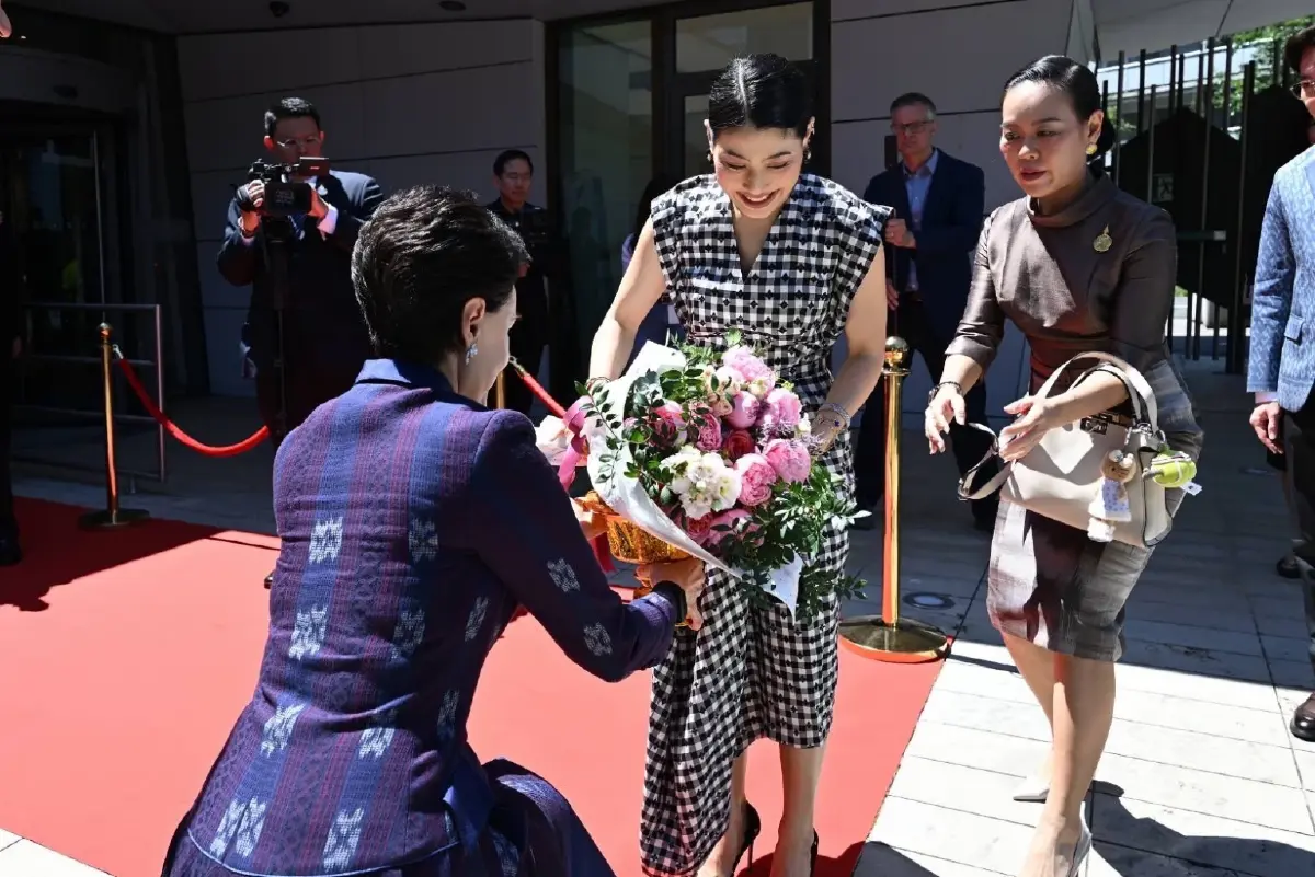 เจ้าฟ้าสิริวัณณวรี ทรงรับตำแหน่งทูตแฟชั่น WIPO พระองค์แรก เจ้าฟ้าสิริวัณณวรี ทรงรับตำแหน่งทูตแฟชั่น WIPO พระองค์แรก