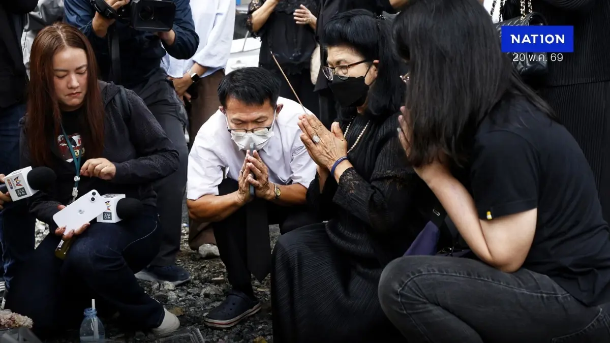 ครอบครัว-เพื่อนสุดเศร้า รับร่าง “แทน” หนุ่มนักเรียนนอก ครอบครัว-เพื่อนสุดเศร้า รับร่าง “แทน” หนุ่มนักเรียนนอก