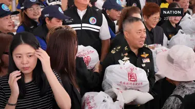"กอ.รมน." ยกทัพ "ปันน้ำใจ" ที่วัดท่าพระ แจกถุงยังชีพจัดช่วยกลุ่มเปราะบาง ดึงไรเดอร์ ส่งตรงถึงบ้านผู้ป่วยติดเตียง