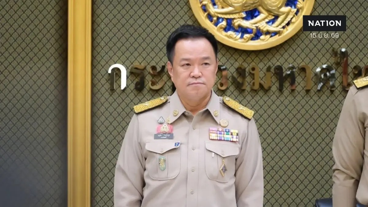 มหาดไทยเดือด! "อนุทิน" ไล่บี้กลางวงประชุม ถามหา "รองฯซีฟู้ด" หลังโซเชียลแฉจะย้าย "ผู้ว่าฯภูเก็ต" ลั่นปัญญาอ่อน (มีคลิป)