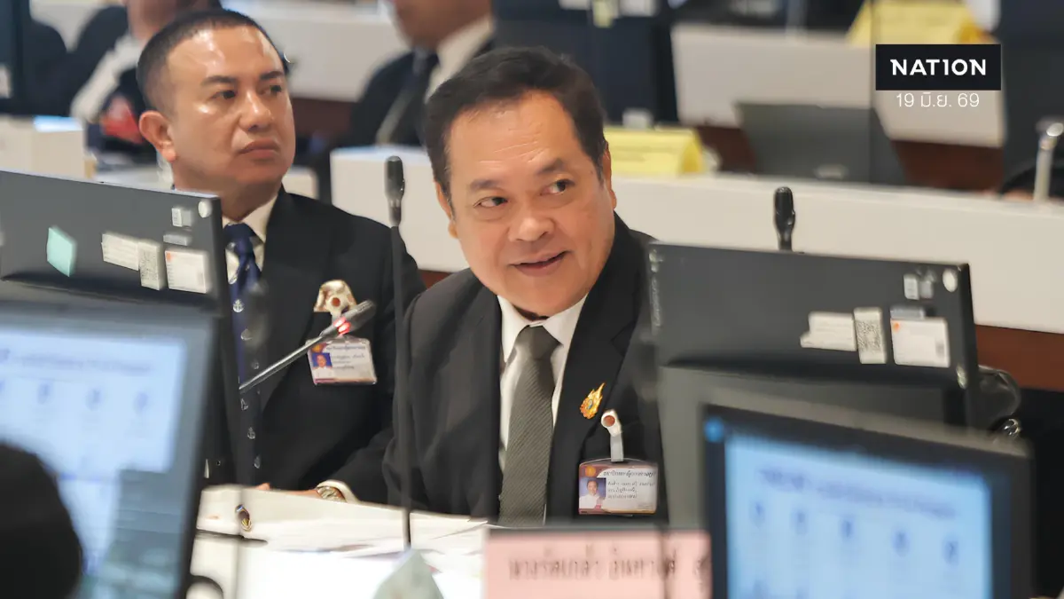 จี้เปิดสัญญา TH-AI Passport หลังพบเอกชนแยกรับงบ 1.6 พันล้าน จี้เปิดสัญญา TH-AI Passport หลังพบเอกชนแยกรับงบ 1.6 พันล้าน