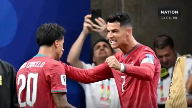 'โด้' คืนชีพซัดเบิ้ลพาฝอยทองถล่ม 5-0 สร้างสถิติโลก, สิงโตคำรามเจ๊าจืดดาวดำ-โครแอตเชือดปานามา