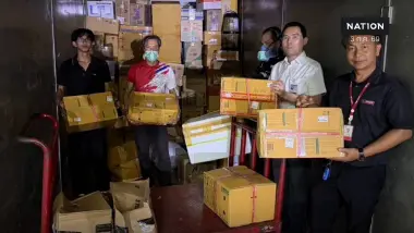 “ศุลกากรช่องจอม – ไปรษณีย์โคราช” ลุยสกัดมะเร็งส่งด่วน จับบุหรี่เถื่อนบิ๊กล็อต