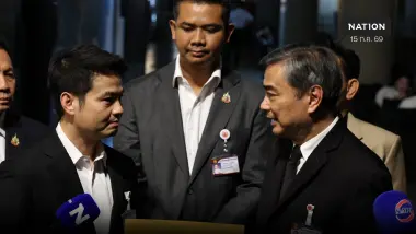 “ปชป.” ยื่นหนังสือถึงนายกฯ แนะแนวทางจัดการงบฯ แก้น้ำท่วมภาคใต้