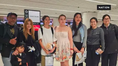 "น้องเนเน่ รอยัล" กลับไทยแล้ว! แฟนๆ LA ส่งกำลังใจแน่น แลนดิ้ง "สนามบินภูเก็ต" คืนนี้