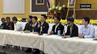 ผู้นำฝ่ายค้าน ลุยปราจีนฯ ปราบขยะพิษ-โรงงานเถื่อน จี้ทบทวน EEC