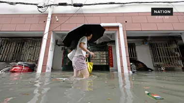 "ไต้ฝุ่นดอลฟิน" ขึ้นฝั่งพัดถล่มจีน สั่งอพยพด่วนนับล้าน