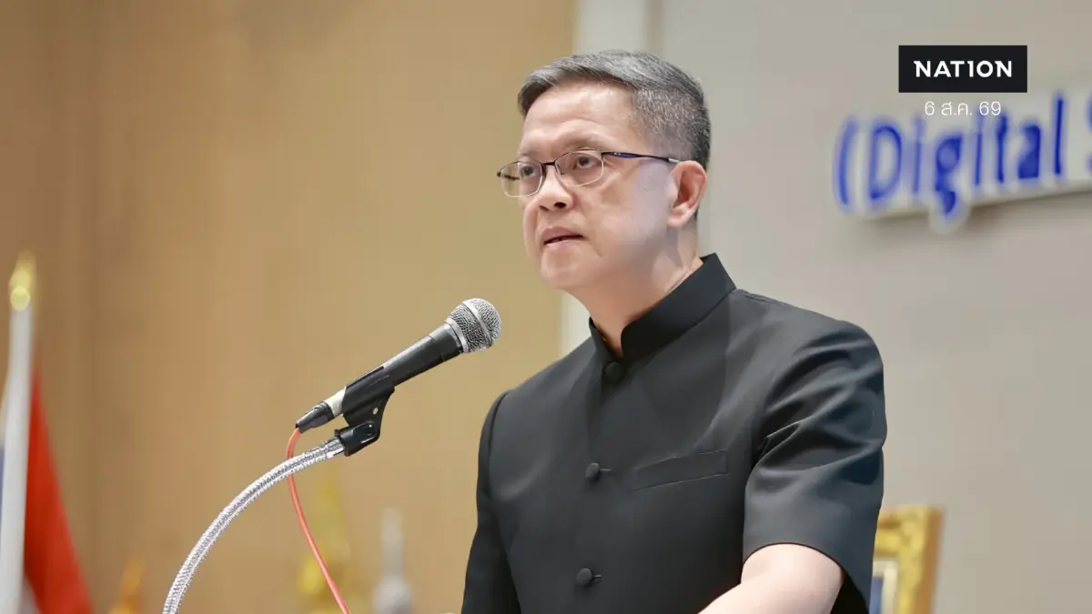 "ธีรุตม์" อดีตอธิบดี สถ. ย่องเงียบเข้ากองปราบฯ รับทราบ 6 ข้อหาหนัก