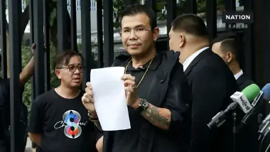 ด่วน ! ตร.ขอหมายบุกจับ "โทน บางแค" กลางดึก แต่ไม่พบตัว หลังถูกออกหมายจับ “ฉ้อโกงประชาชน” ปมกล้องส่องพระ