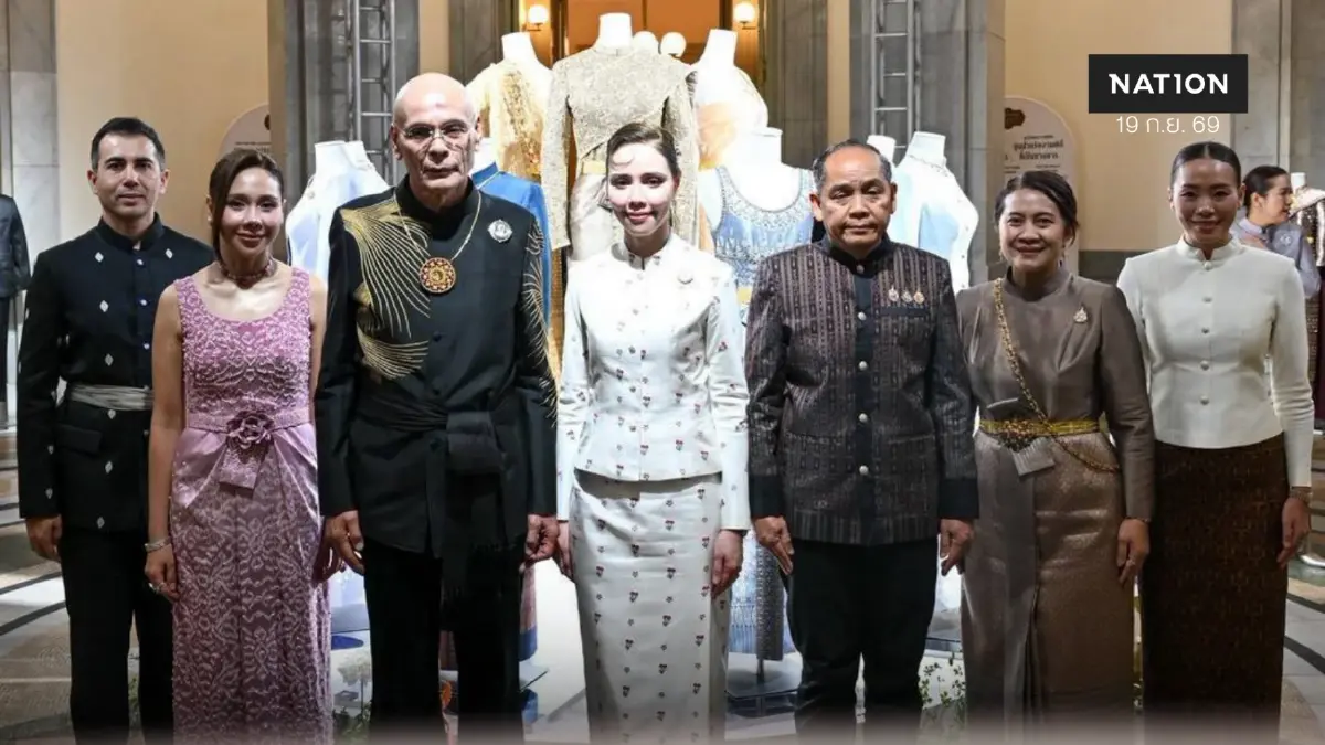 “ชุดไทย” ฟีเวอร์ชาวญี่ปุ่น- นักท่องเที่ยวแห่ชมชมงาน “CHUD THAI” “ชุดไทย” ฟีเวอร์ชาวญี่ปุ่น- นักท่องเที่ยวแห่ชมชมงาน “CHUD THAI”