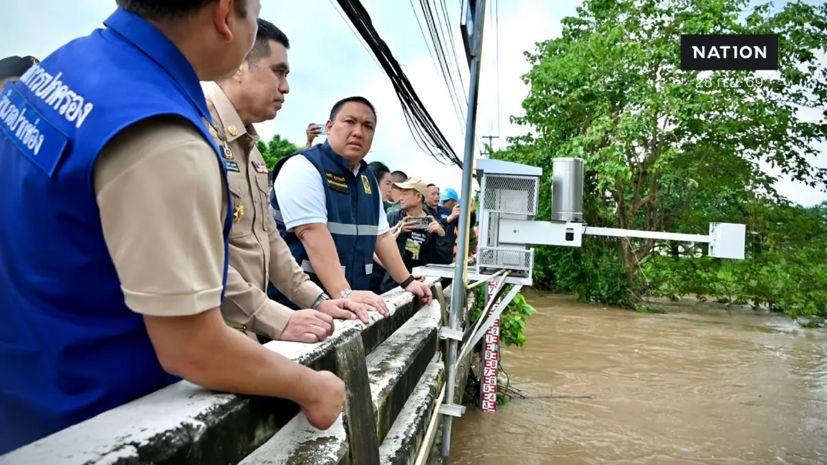 “พลพีร์” ลุยโคราช สั่งรื้อสิ่งขวางทางน้ำ เร่งฟื้นประปาปากช่อง