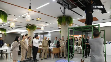 "โสภณ" รุดตรวจ "สภาหมื่นล้านฝ้าถล่ม" วิศวกรยัน โครงสร้างตึกปลอดภัย ชี้เกิดจาก "ความชื้นท่อแอร์"