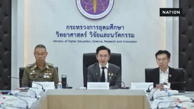 อว.สั่งปิดพื้นที่อุเทนถวาย-ปทุมวัน 3 เดือน ย้ายที่เรียนแก้ขัดแย้ง