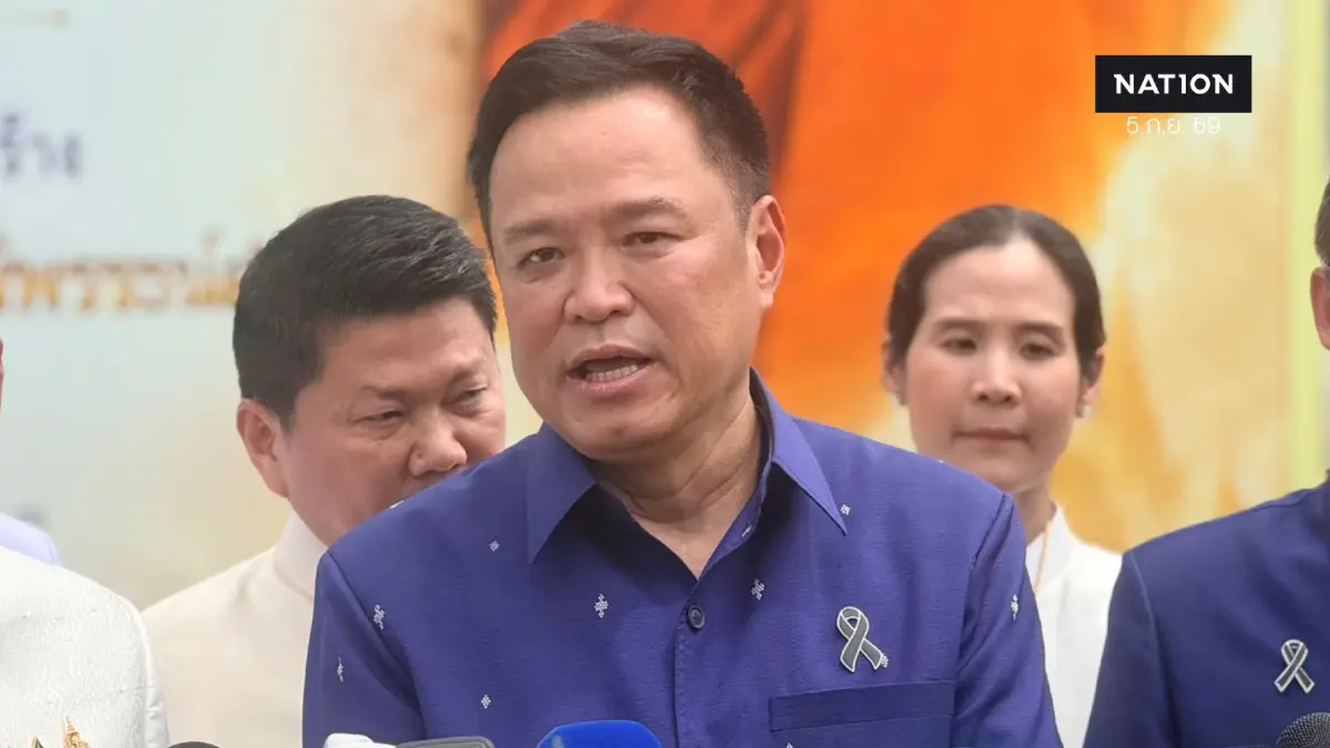 อนุทิน ลั่นทุจริตสอบท้องถิ่น โยง รมต. ฟันหมด แนะมีหลักฐานให้ยื่น ป.ป.ช. อนุทิน ลั่นทุจริตสอบท้องถิ่น โยง รมต. ฟันหมด แนะมีหลักฐานให้ยื่น ป.ป.ช.