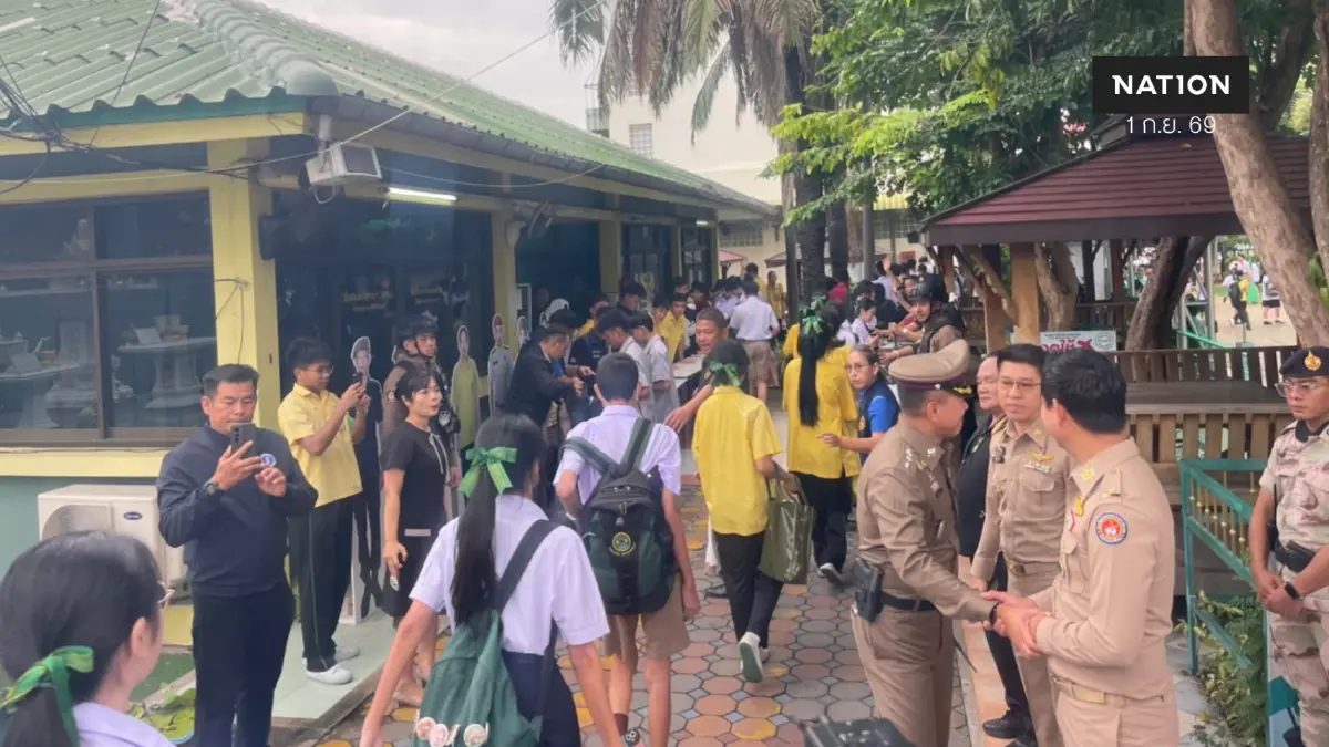 เทพศิรินทร์นนท์เปิดเรียนวันแรก เข้มค้นกระเป๋า-ปรับห้องเกิดเหตุ