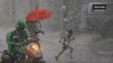 พยากรณ์อากาศวันนี้ อุตุฯ ประกาศเตือน ภาคใต้หลายพื้นที่ฝนตกหนัก ระวังน้ำท่วมฉับพลัน น้ำป่าไหลหลาก เช็กพื้นที่เสี่ยงภัย