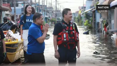 สส.ภูมิใจไทย ระดมกำลังส่งช่วยคนกรุงฯ-ปทุมฯ ประสบอุทกภัย