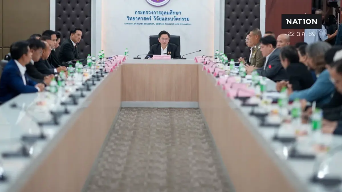 "ยศชนัน" ลั่นย้ายอุเทนถวายคืนจุฬาฯ ยึดกฎหมาย-เยียวยา "ยศชนัน" ลั่นย้ายอุเทนถวายคืนจุฬาฯ ยึดกฎหมาย-เยียวยา