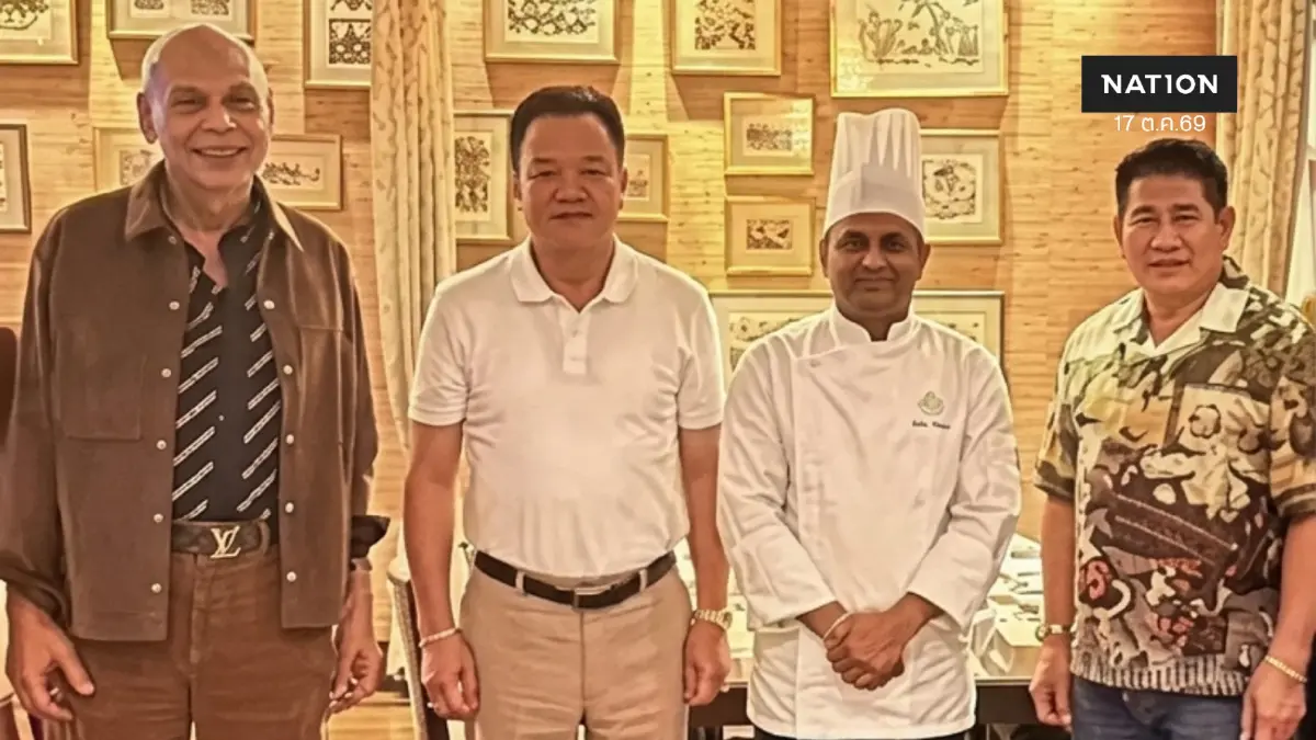 เปิดภาพเขย่าศึกซักฟอก "อนุทิน" ร่วมโต๊ะ "ธรรมนัส" ร้านอาหารอินเดีย เปิดภาพเขย่าศึกซักฟอก "อนุทิน" ร่วมโต๊ะ "ธรรมนัส" ร้านอาหารอินเดีย