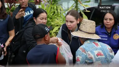 บ้านใหญ่ “ไทยเศรษฐ์” ถุงยังชีพให้กำลังใจชาวอุทัยฯ ประสบน้ำท่วม